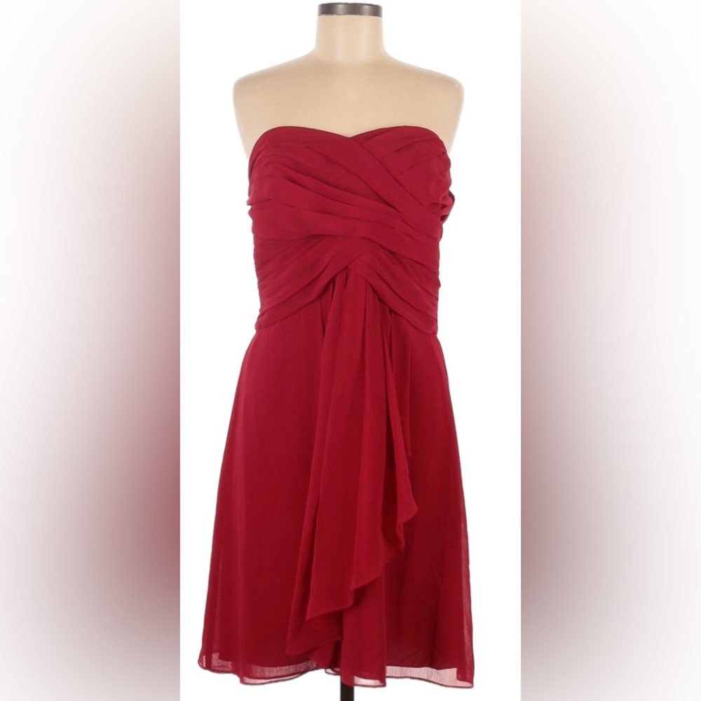 David’s Bridal Cranberry Strapless Mini Bridesmaid Dress Size 10